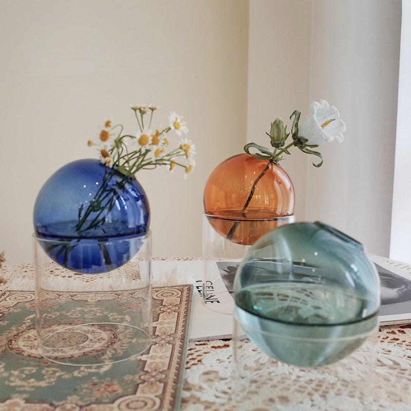 Multicolor Modern Globe Vases
