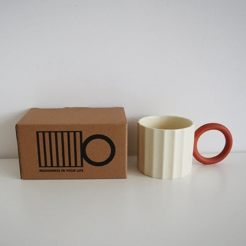 Big Handle Japanese Ceramic Coffee Mug with Ridges